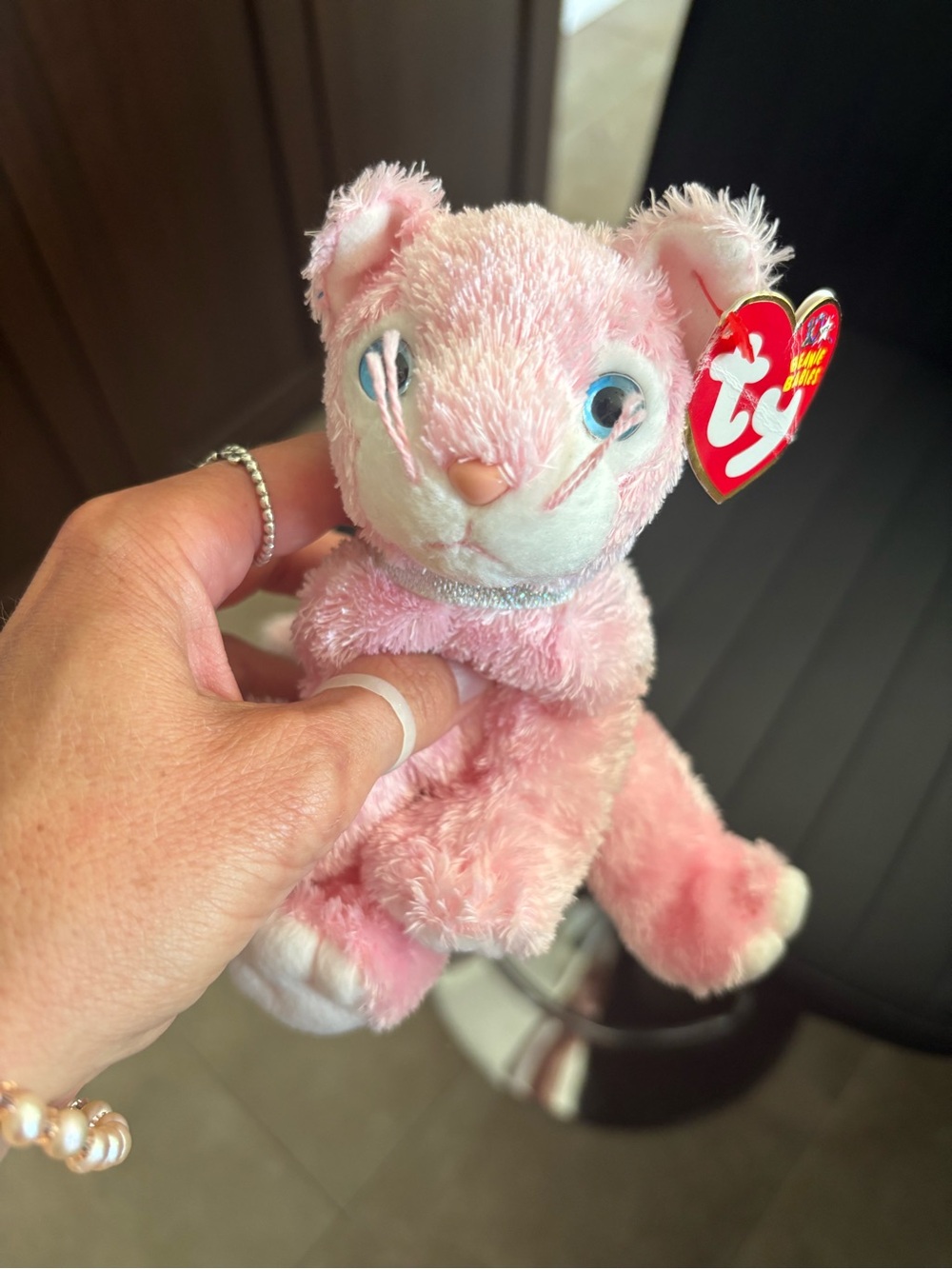 Ty Pink Plush Cat Beanie Baby with Sparkle Collar carnation